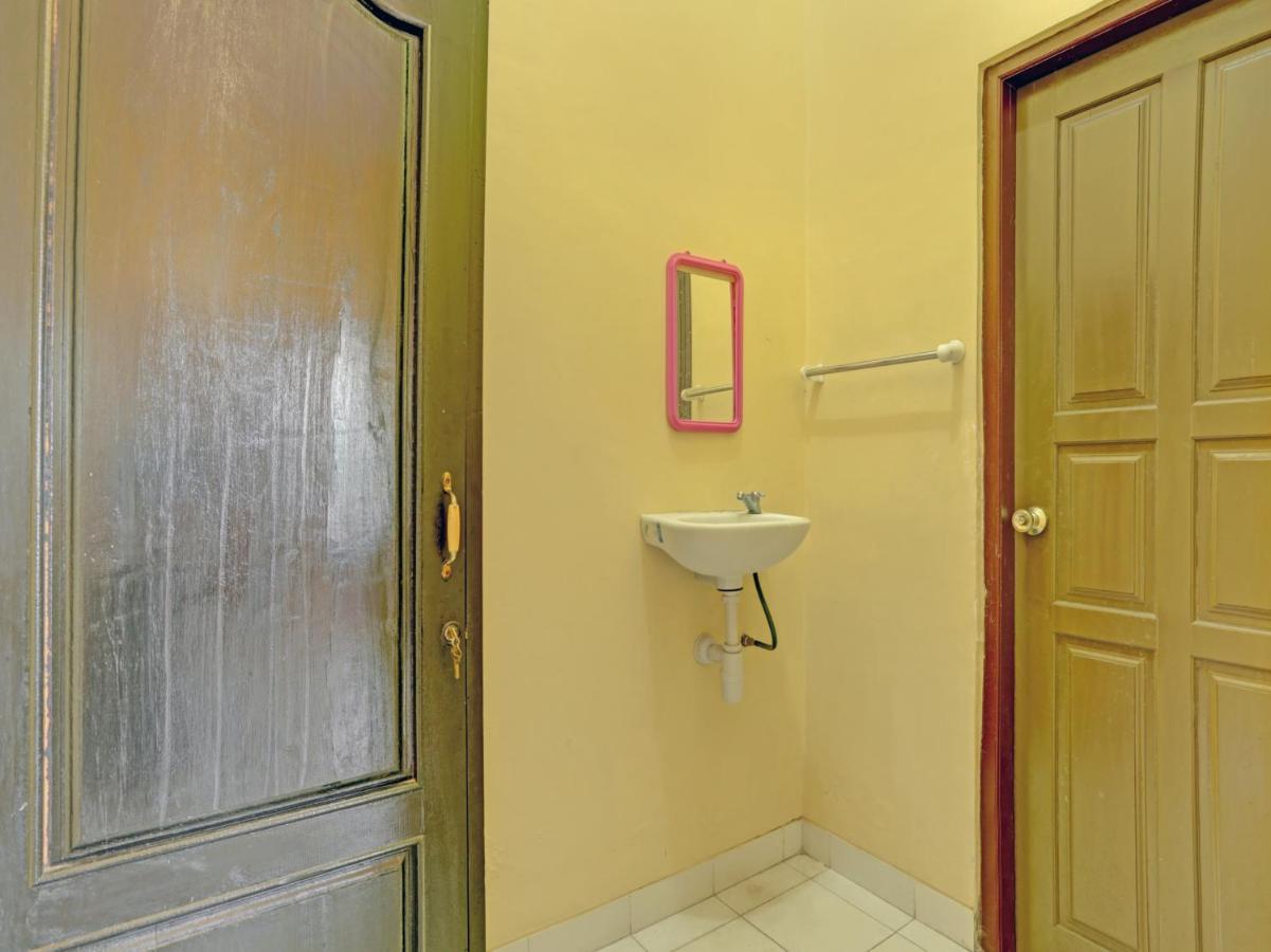 OYO 3096 Hotel Dewi Warsiki Gilimanuk Zewnętrze zdjęcie